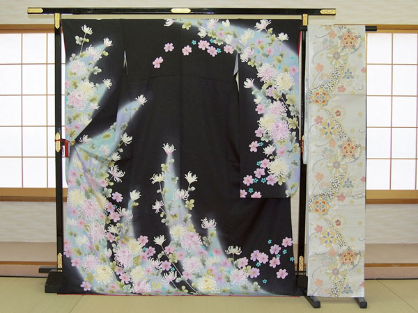 振袖19-073　黒/花柄・花